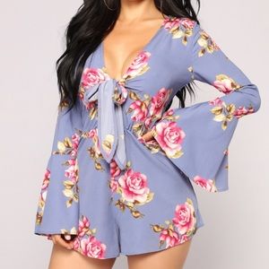 Floral Romper💘
